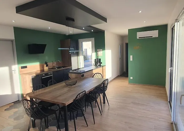 Maison à Thème Le Mans 66 *